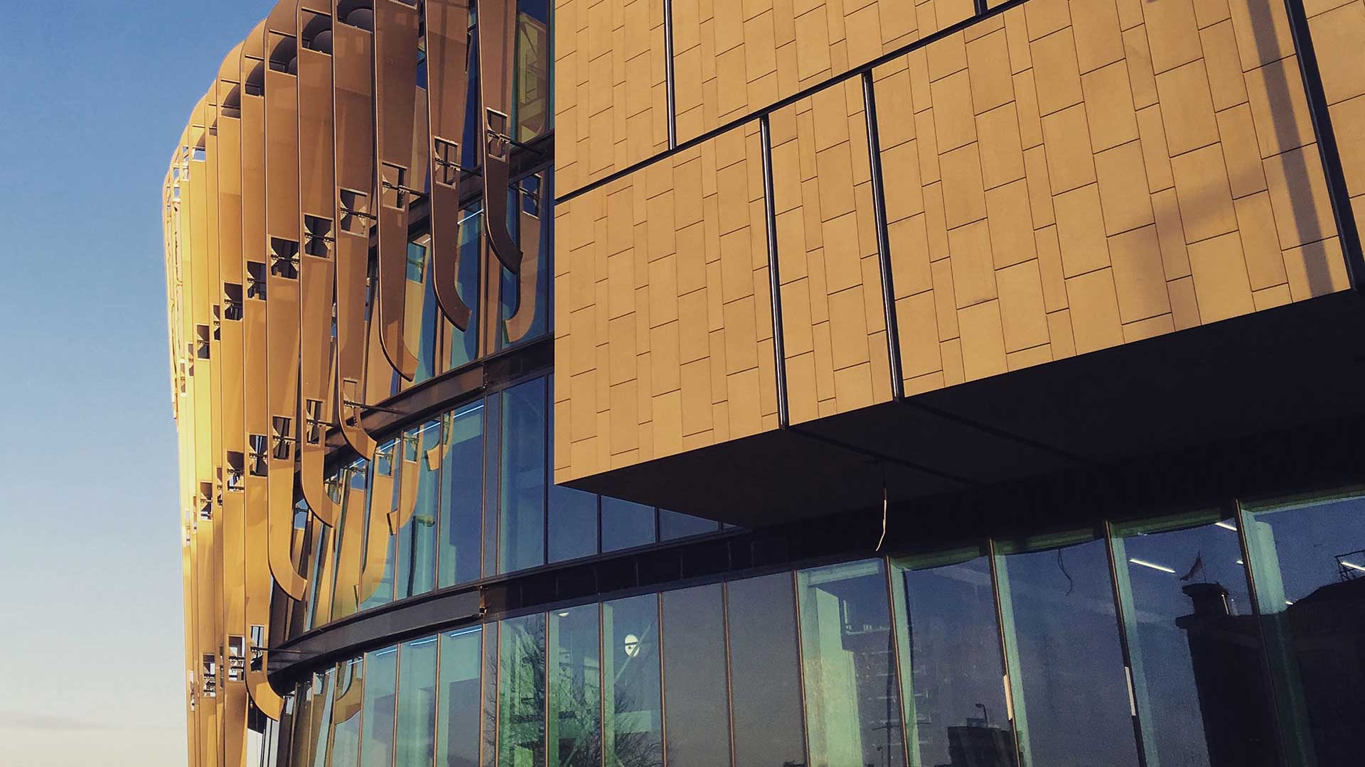 Oastler building - exterior